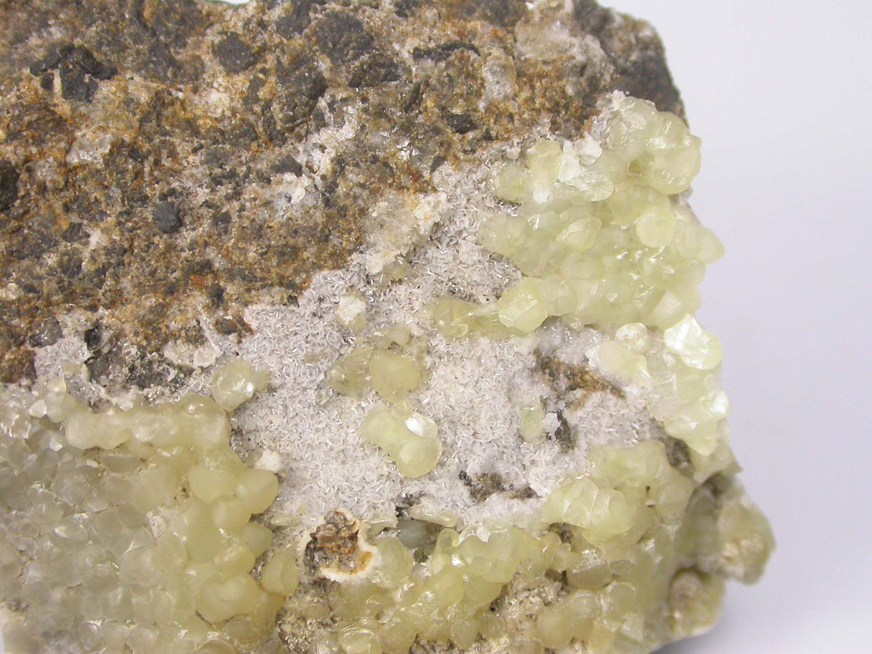 Smithsonite On Baryte
