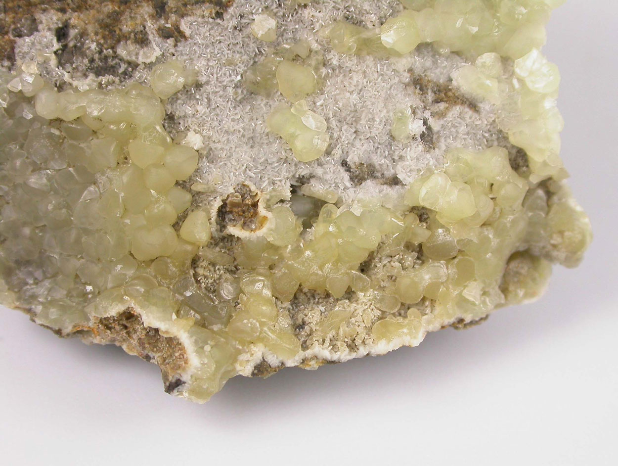 Smithsonite On Baryte
