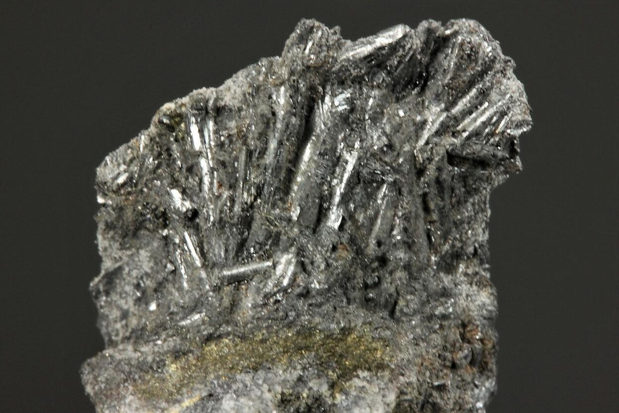 Cylindrite