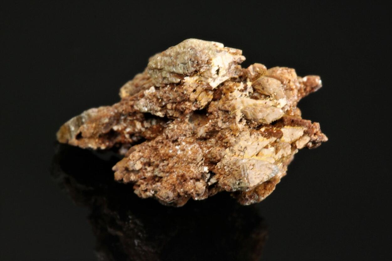 Anatase With Sagenite