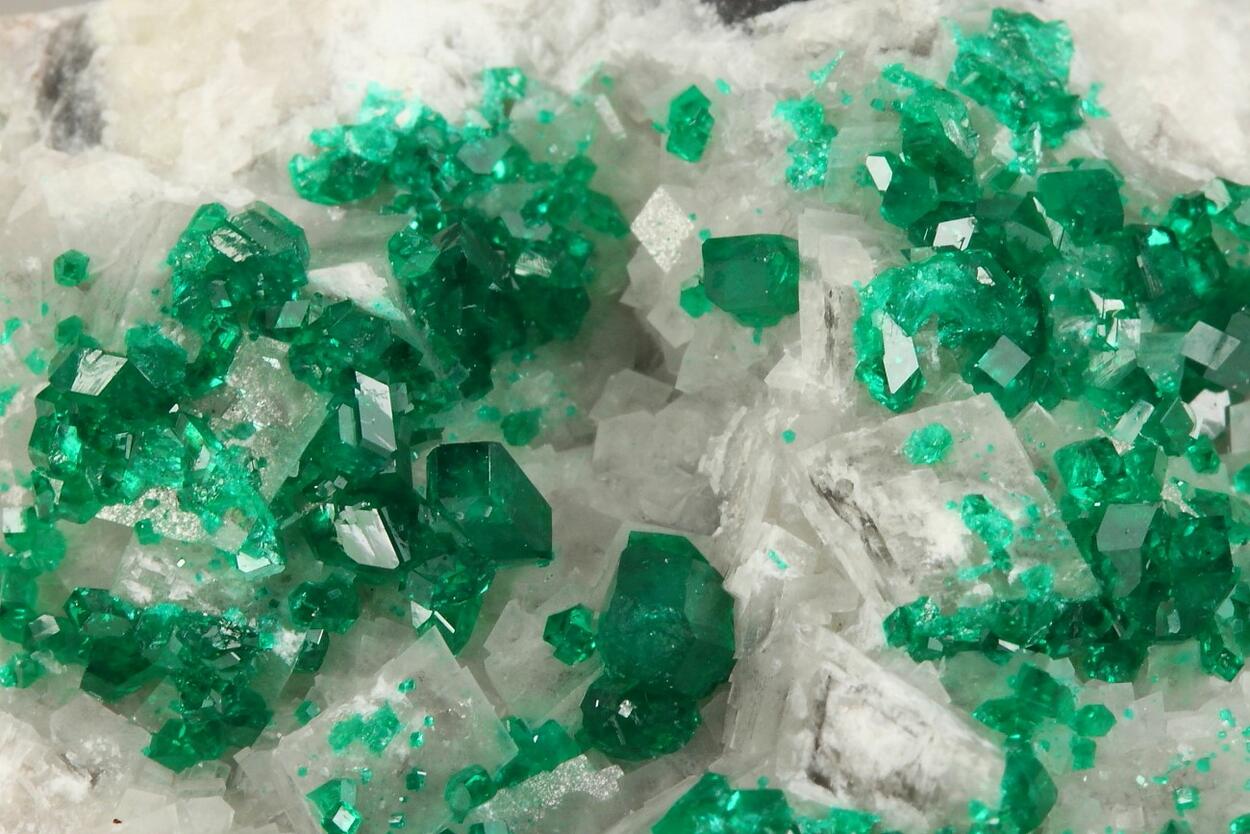 Dioptase On Calcite