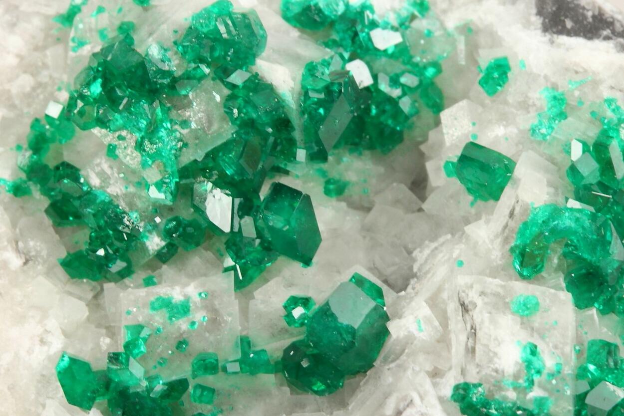 Dioptase On Calcite