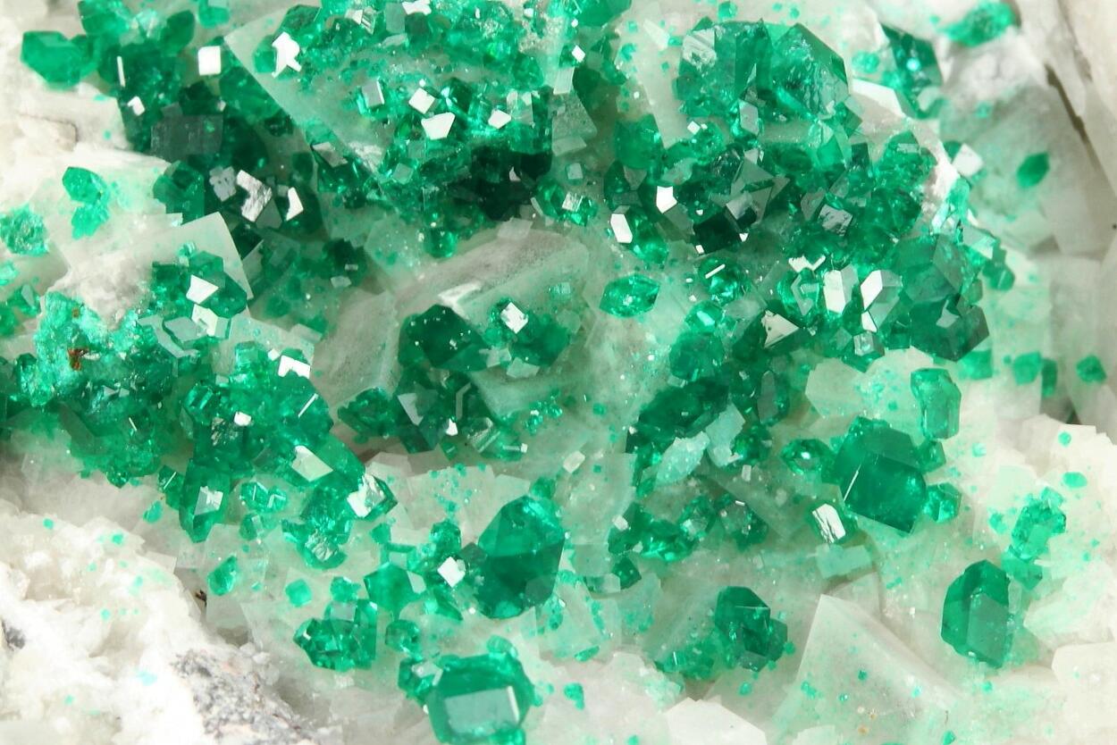 Dioptase On Calcite