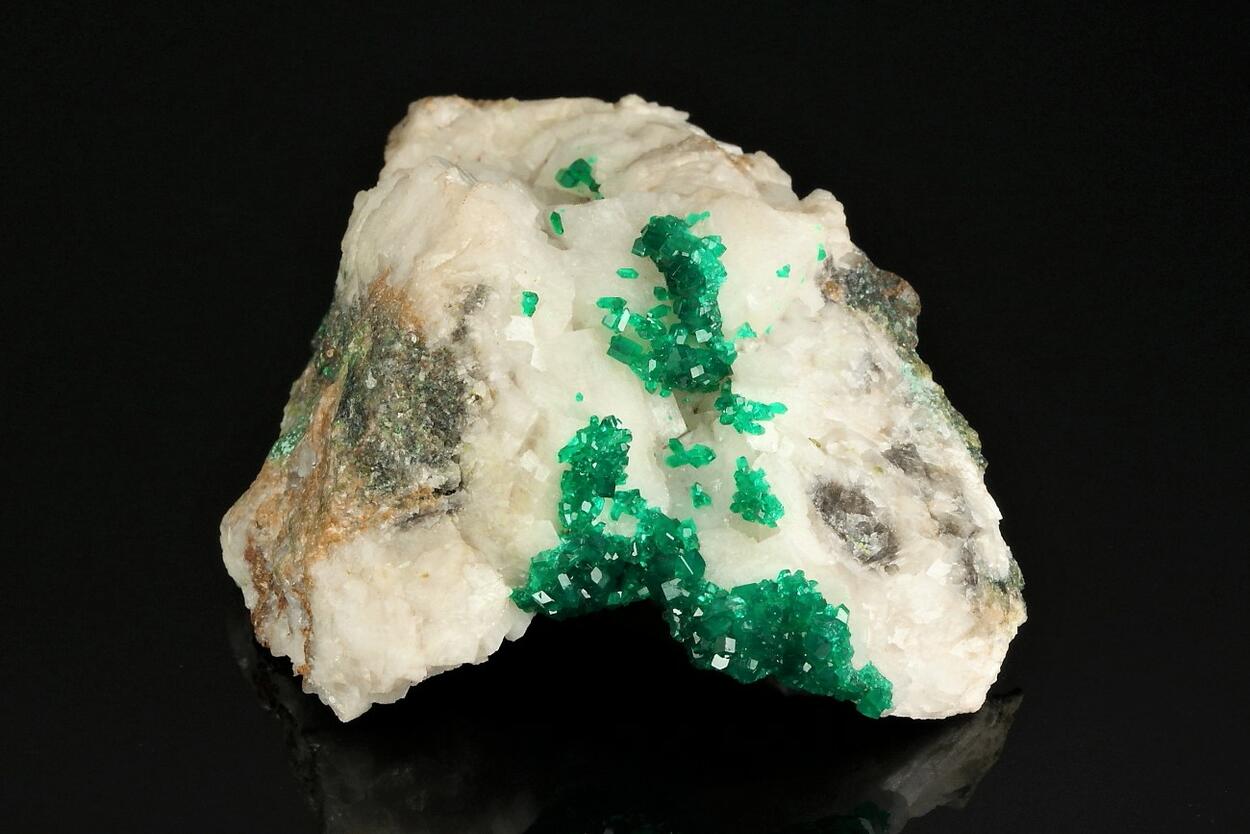 Dioptase On Calcite