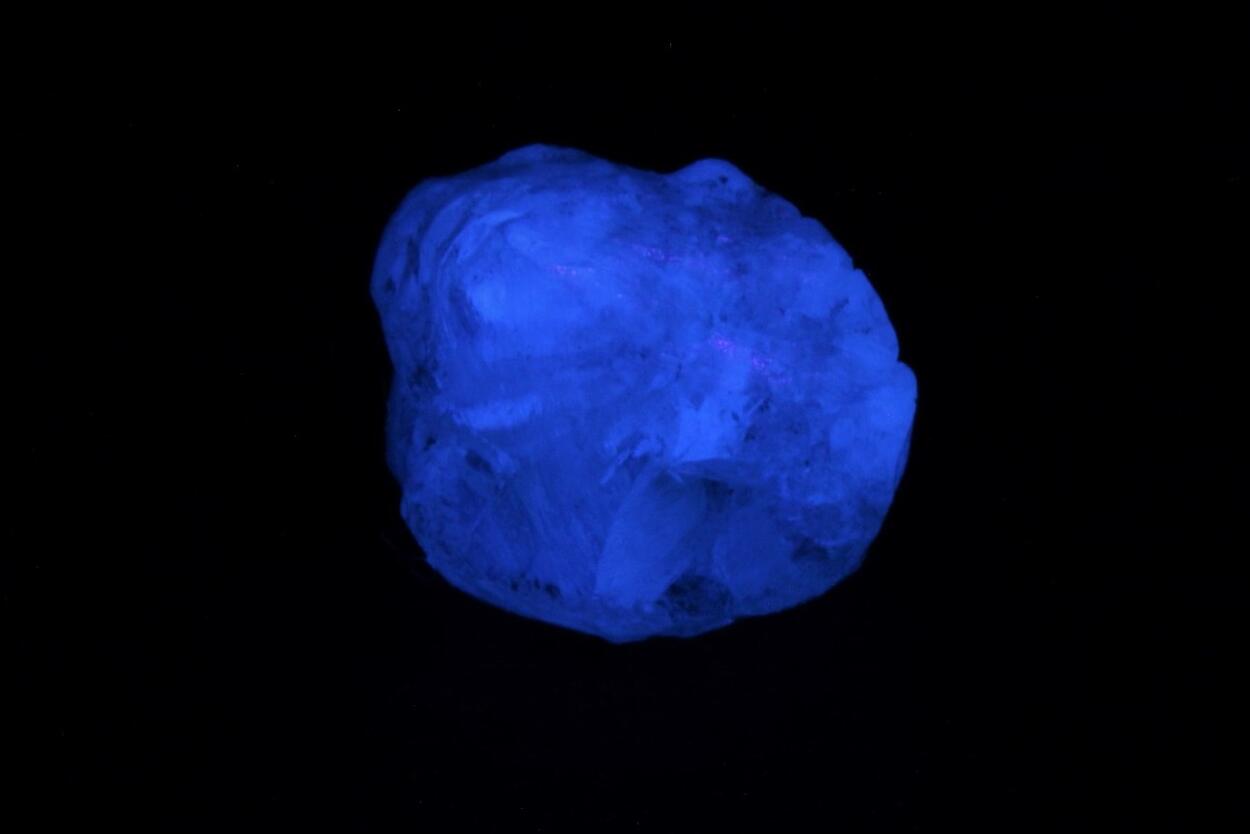 Diamond Var Spinel Law Twin