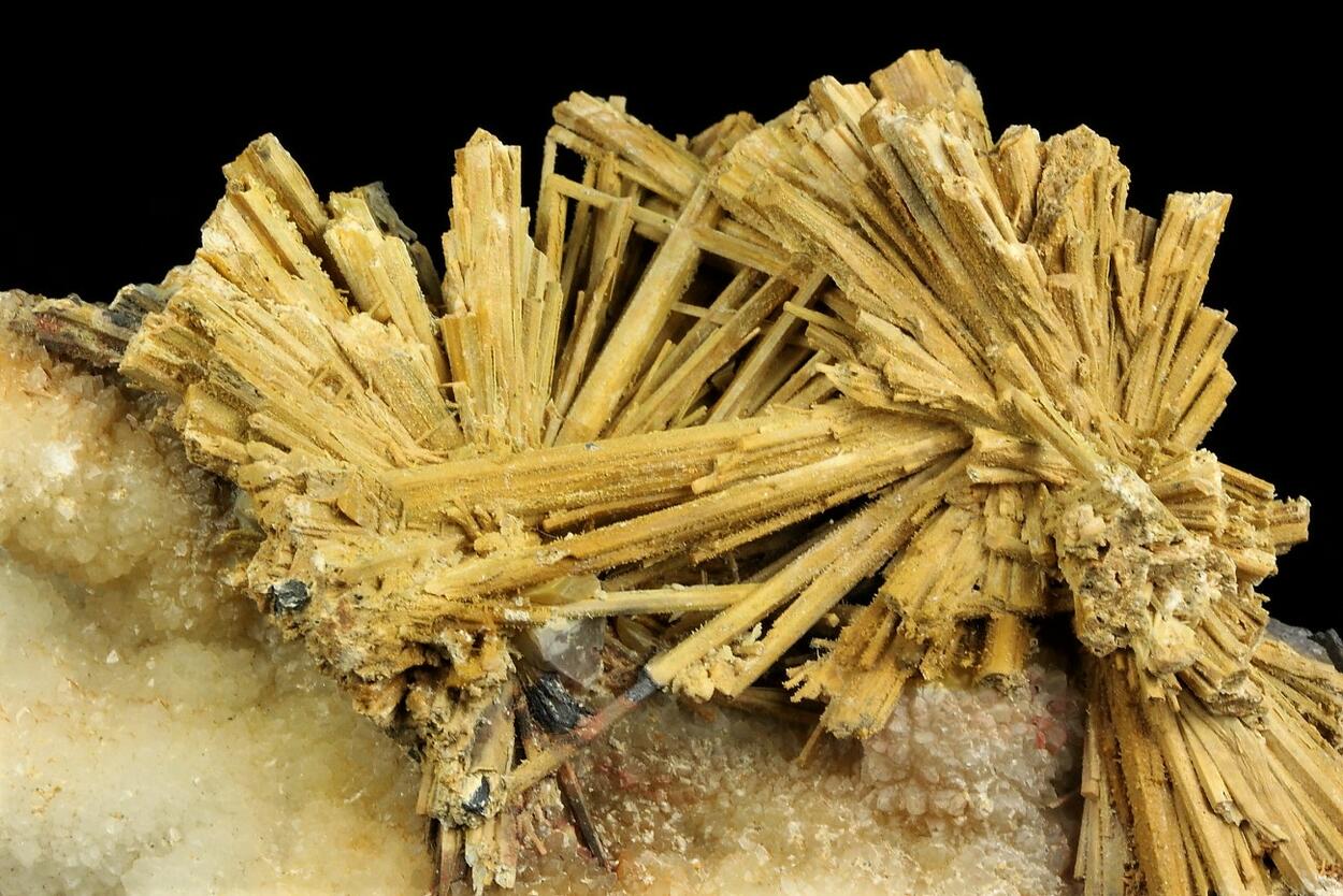 Stibiconite Psm Stibnite On Quartz