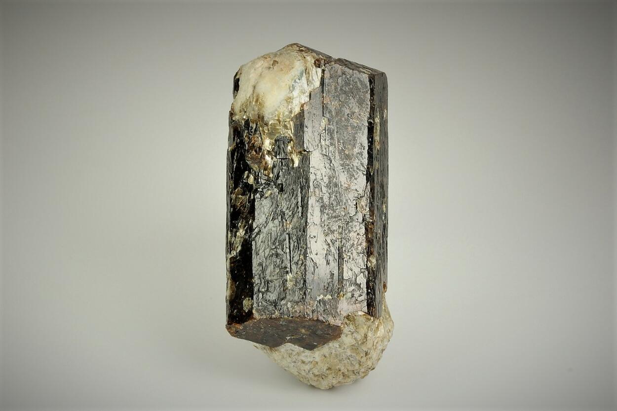 Dravite