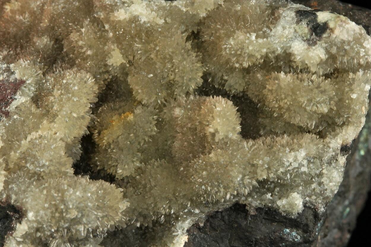 Smithsonite On Bornite