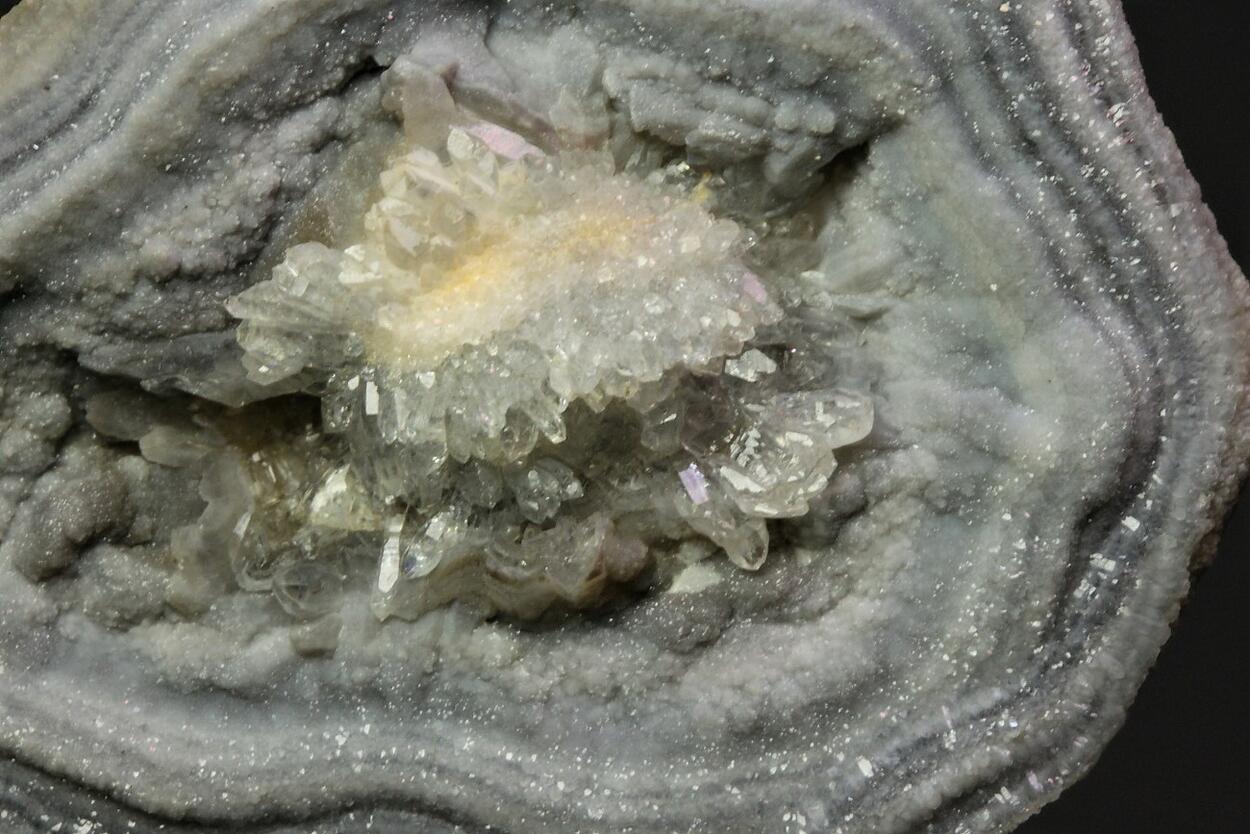 Chalcedony With Quartz