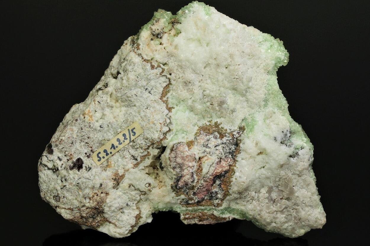 Cuprian Smithsonite