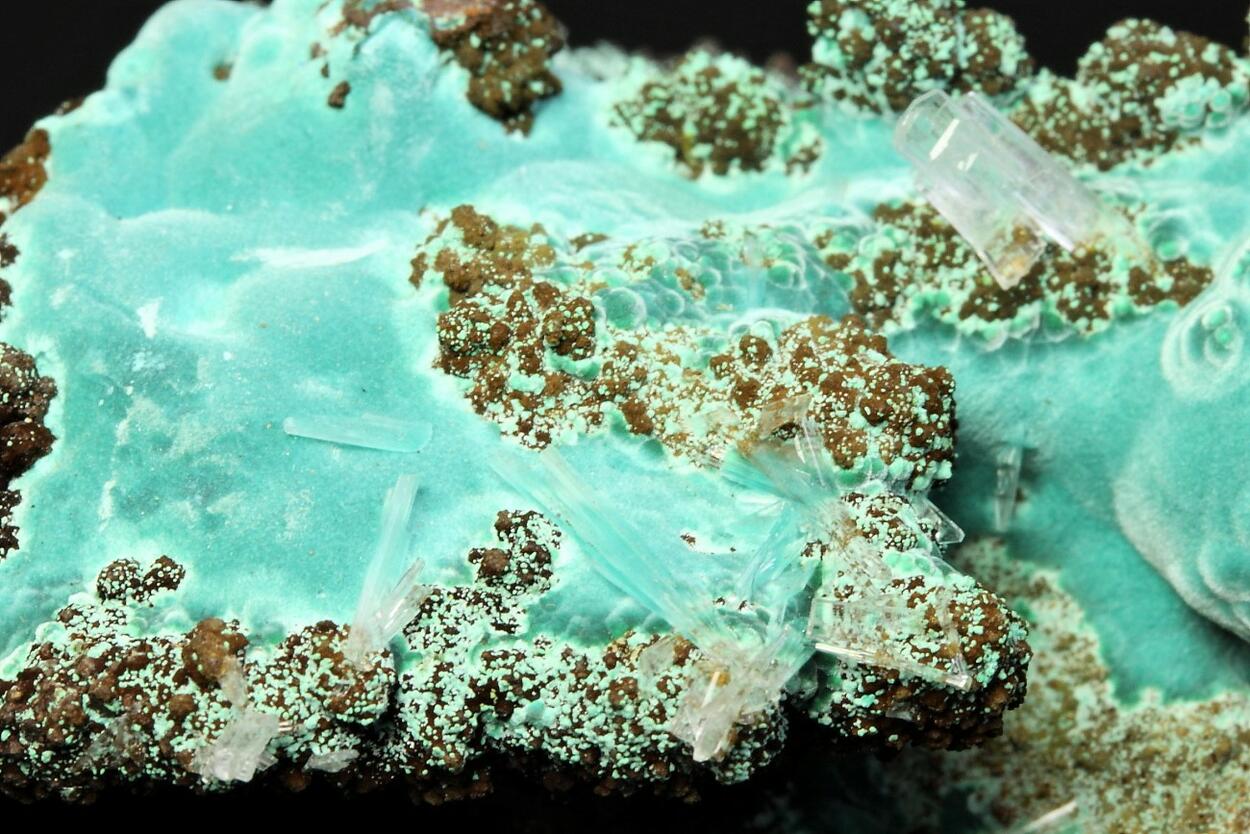 Rosasite With Hemimorphite