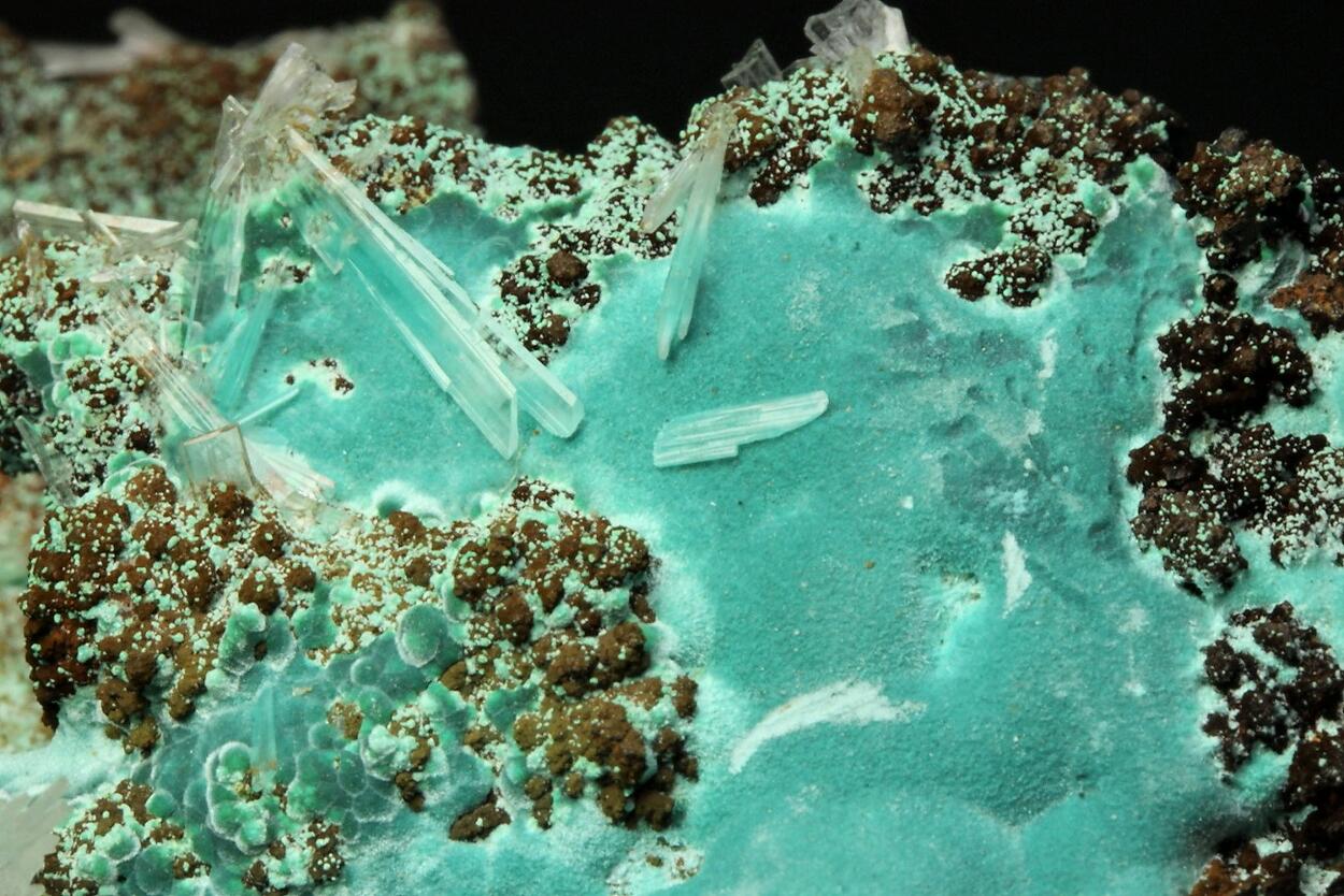 Rosasite With Hemimorphite