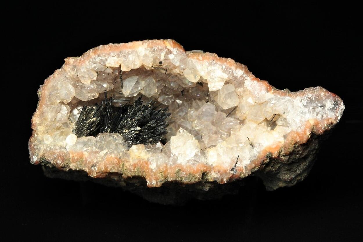 Goethite With Quartz