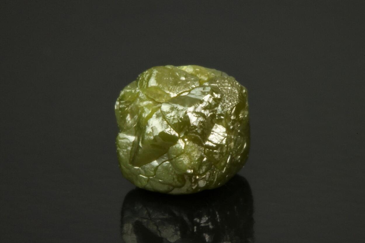 Diamond Var Spinel Law Twin