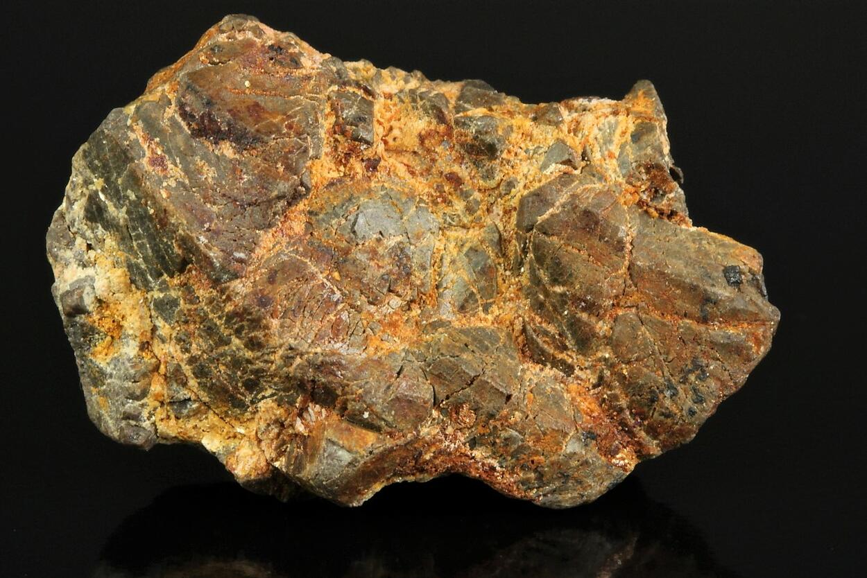 Cyrtolite With Uraninite