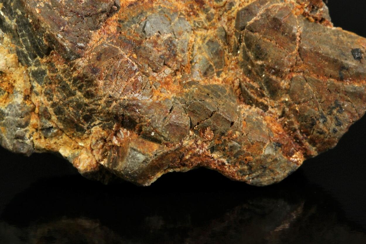 Cyrtolite With Uraninite