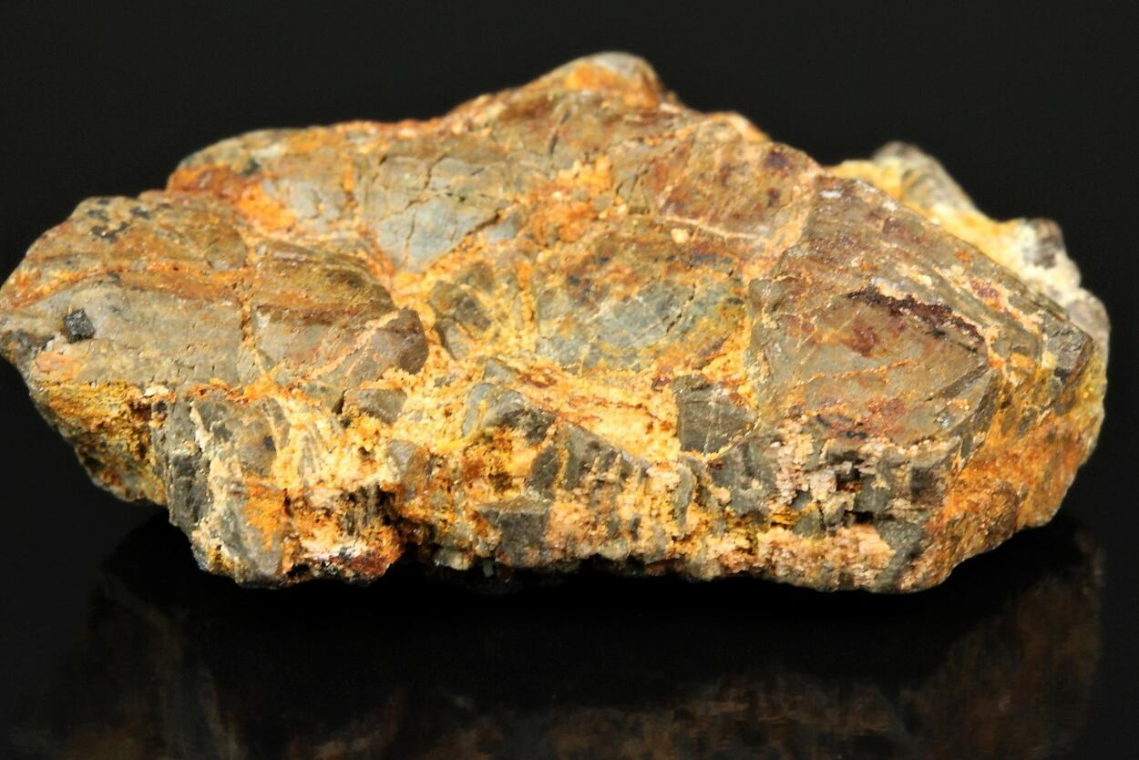 Cyrtolite With Uraninite