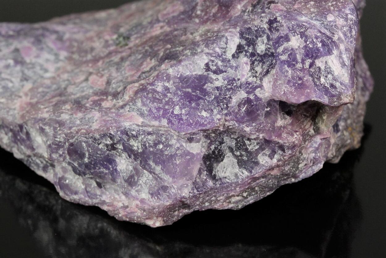 Charoite
