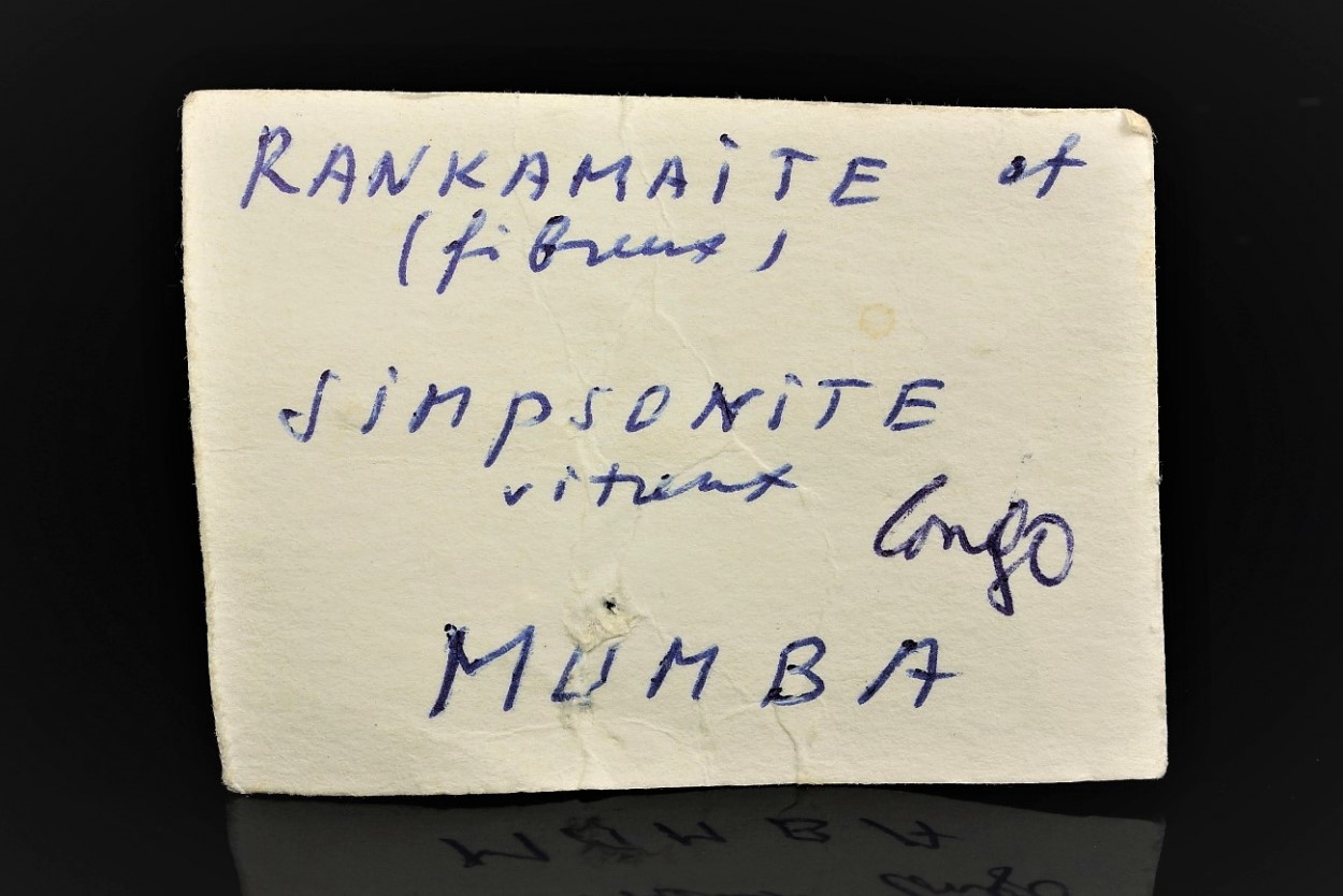 Rankamaite With Tantalite-(Mn)