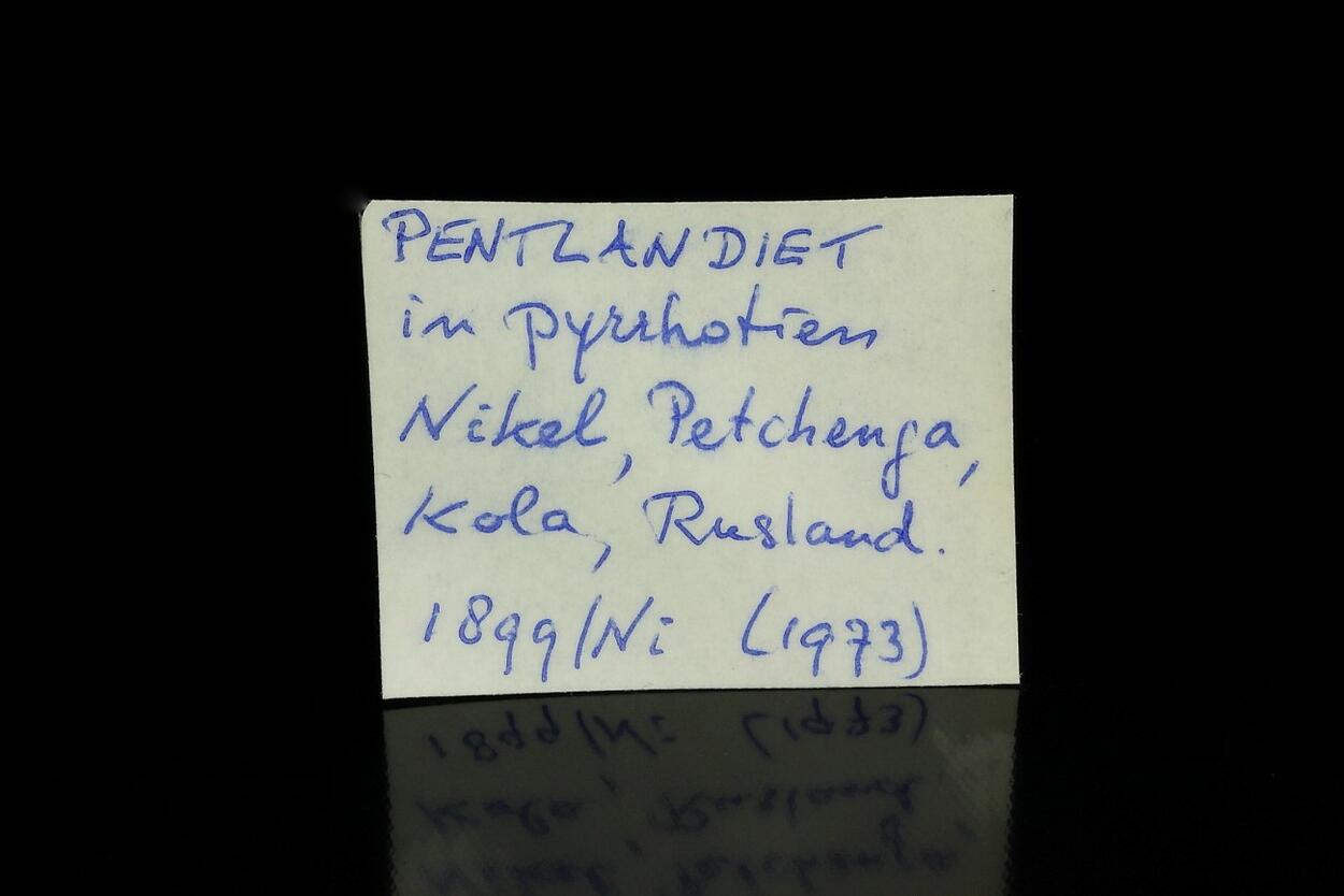 Pentlandite In Pyrrhotite