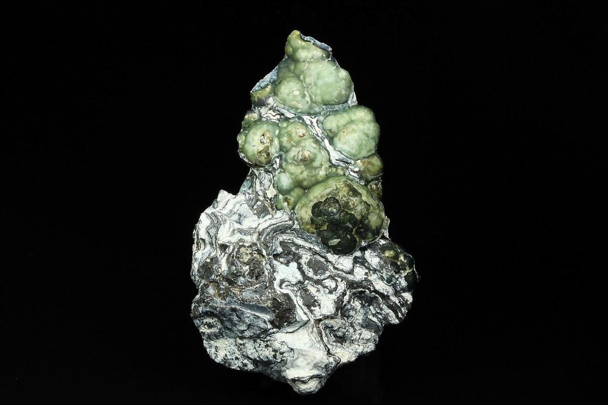Plumbogummite & Kaolinite Psm Pyromorphite