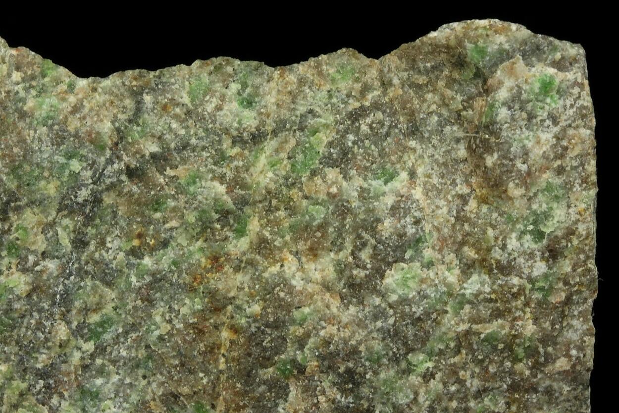 Omphacite With Almandine