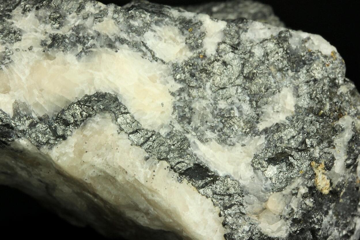 Tennantite-(Fe)