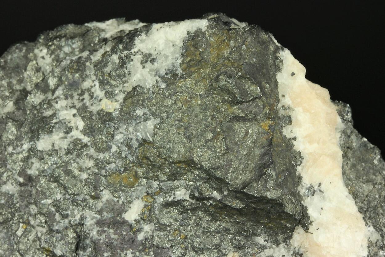 Tennantite-(Fe)