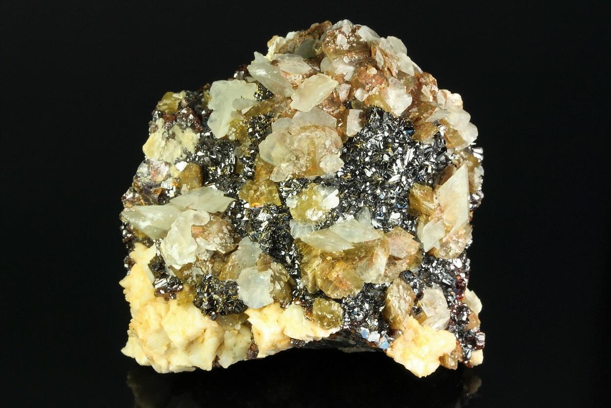 Sphalerite Siderite & Calcite