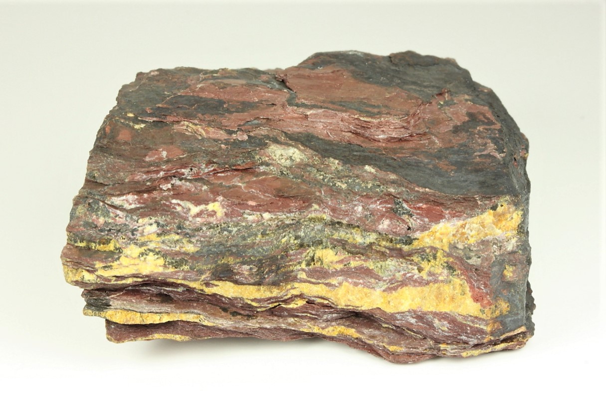 Carpholite
