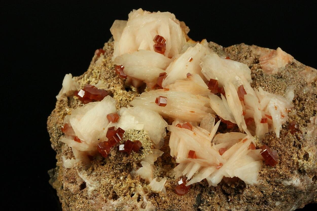 Vanadinite On Baryte