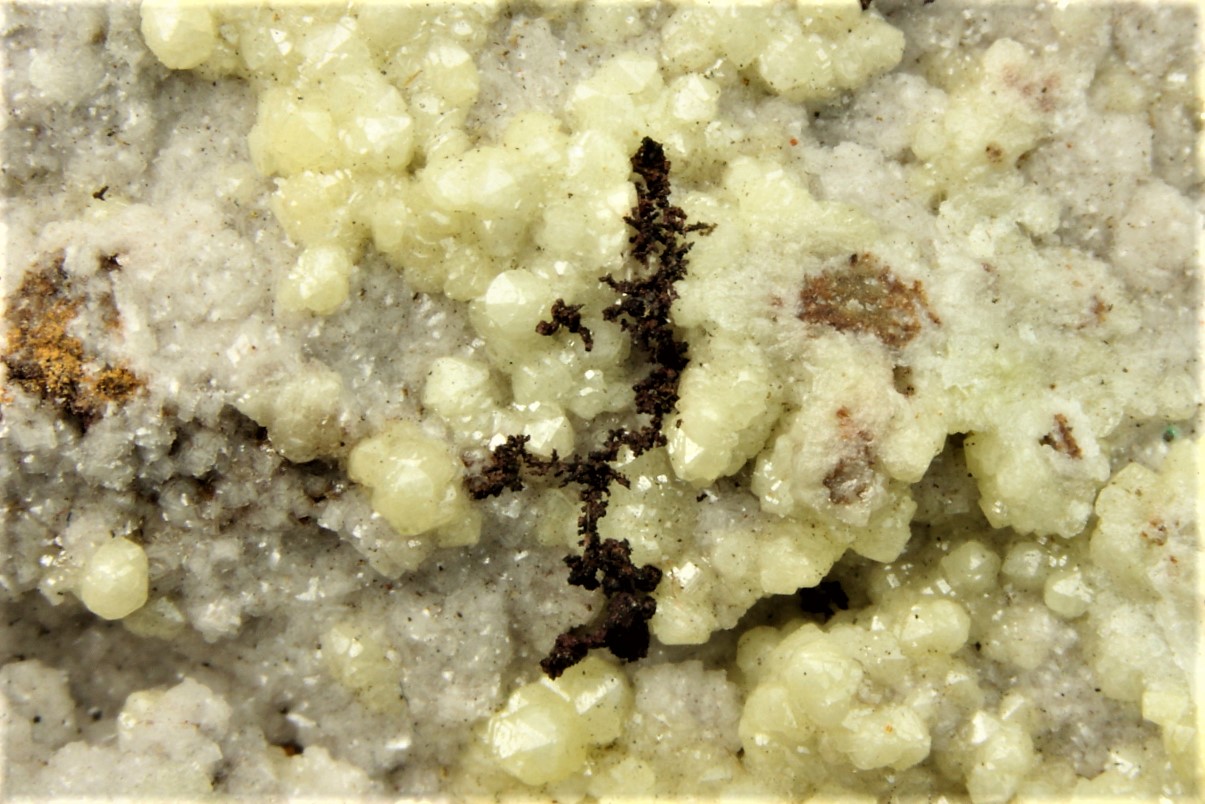 Mimetite With Native Copper