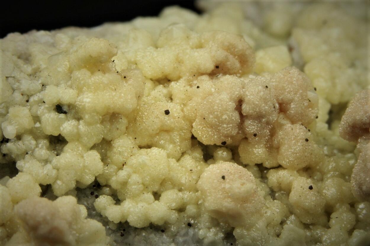 Mimetite With Native Copper