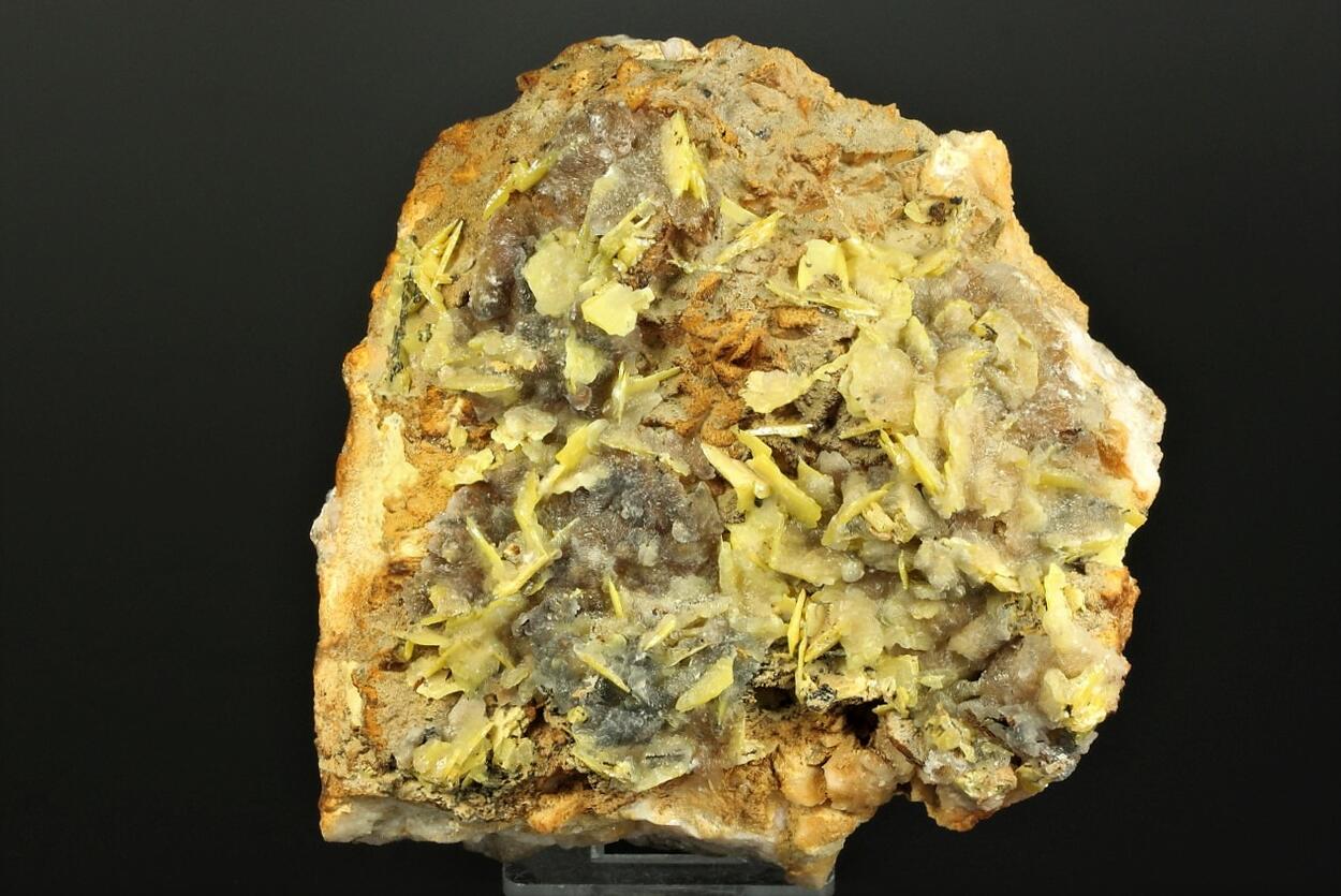 Wulfenite On Dolomite