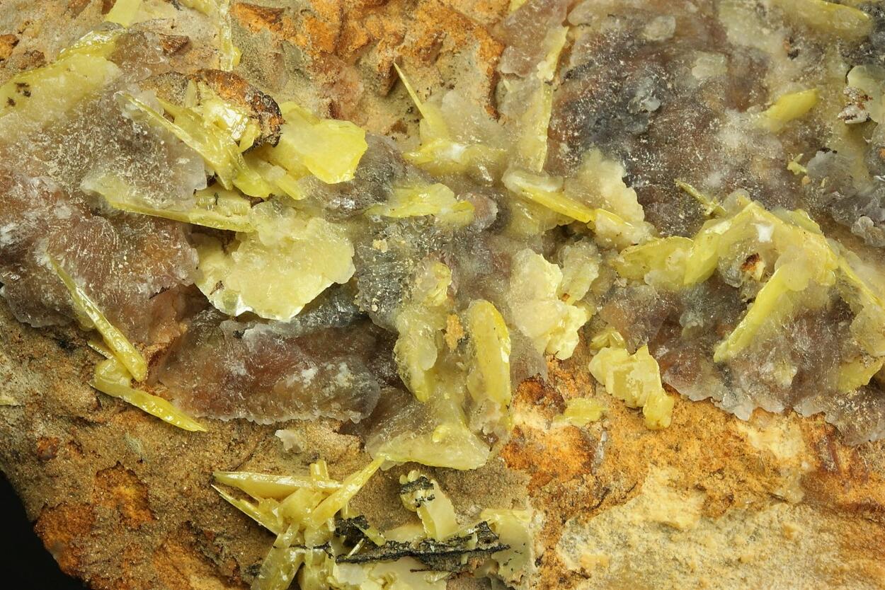 Wulfenite On Dolomite