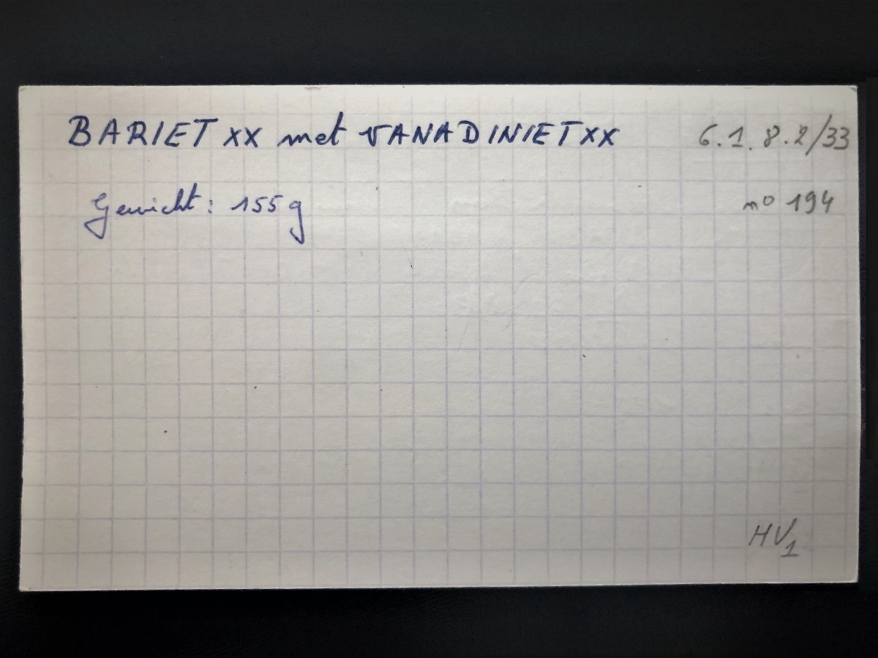 Vanadinite On Baryte