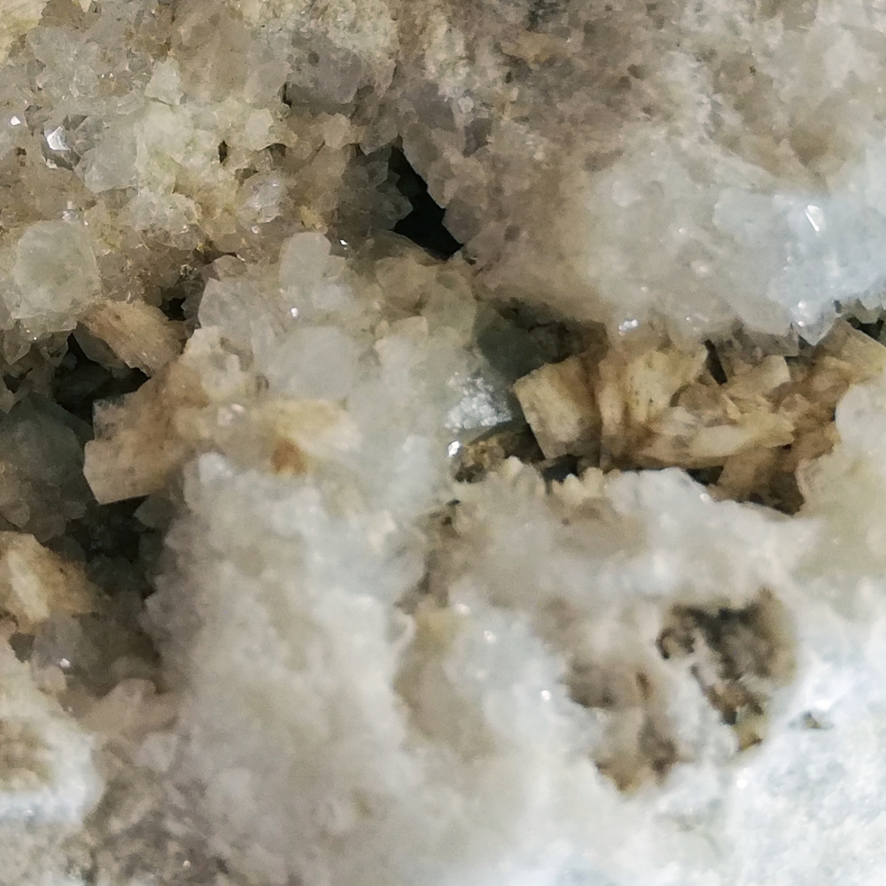 Fluorite & Epistilbite