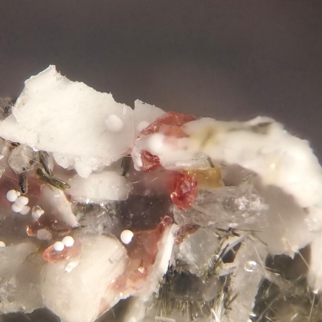 Makatite Eudialyte Ellingsenite