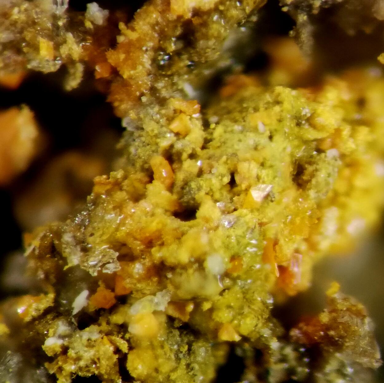 Alacránite & Realgar