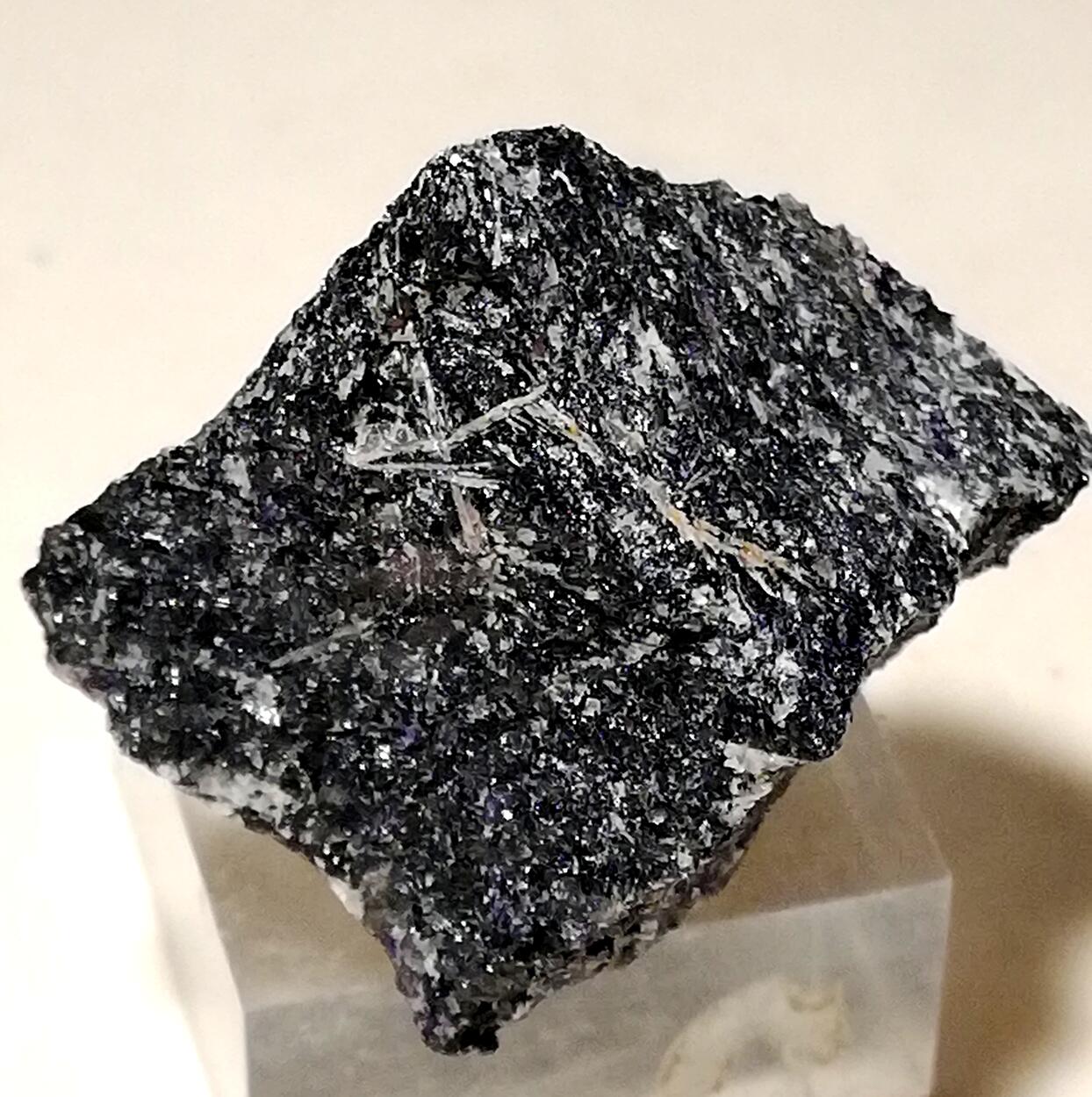 Rosenbuschite