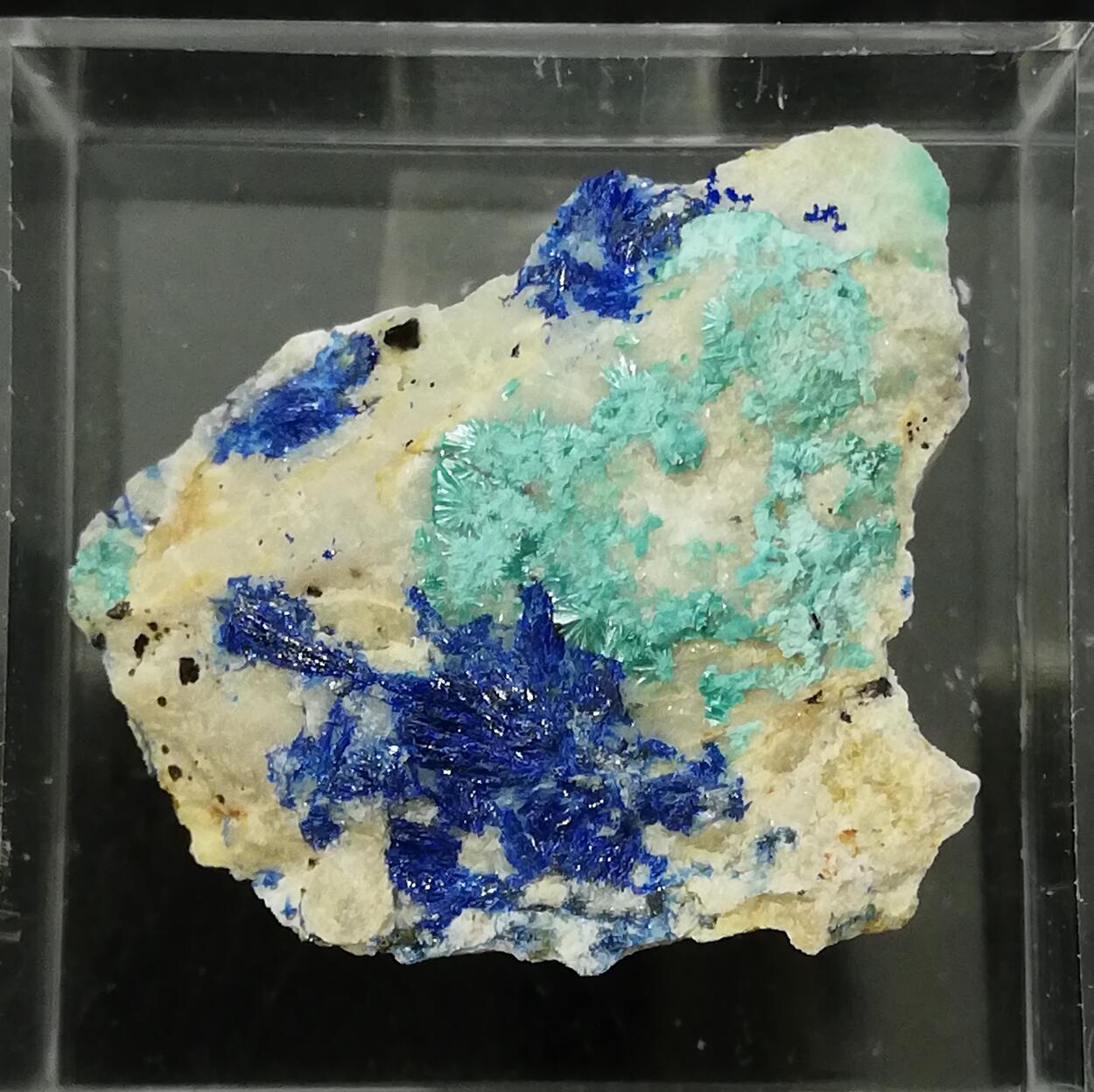 Theisite & Azurite