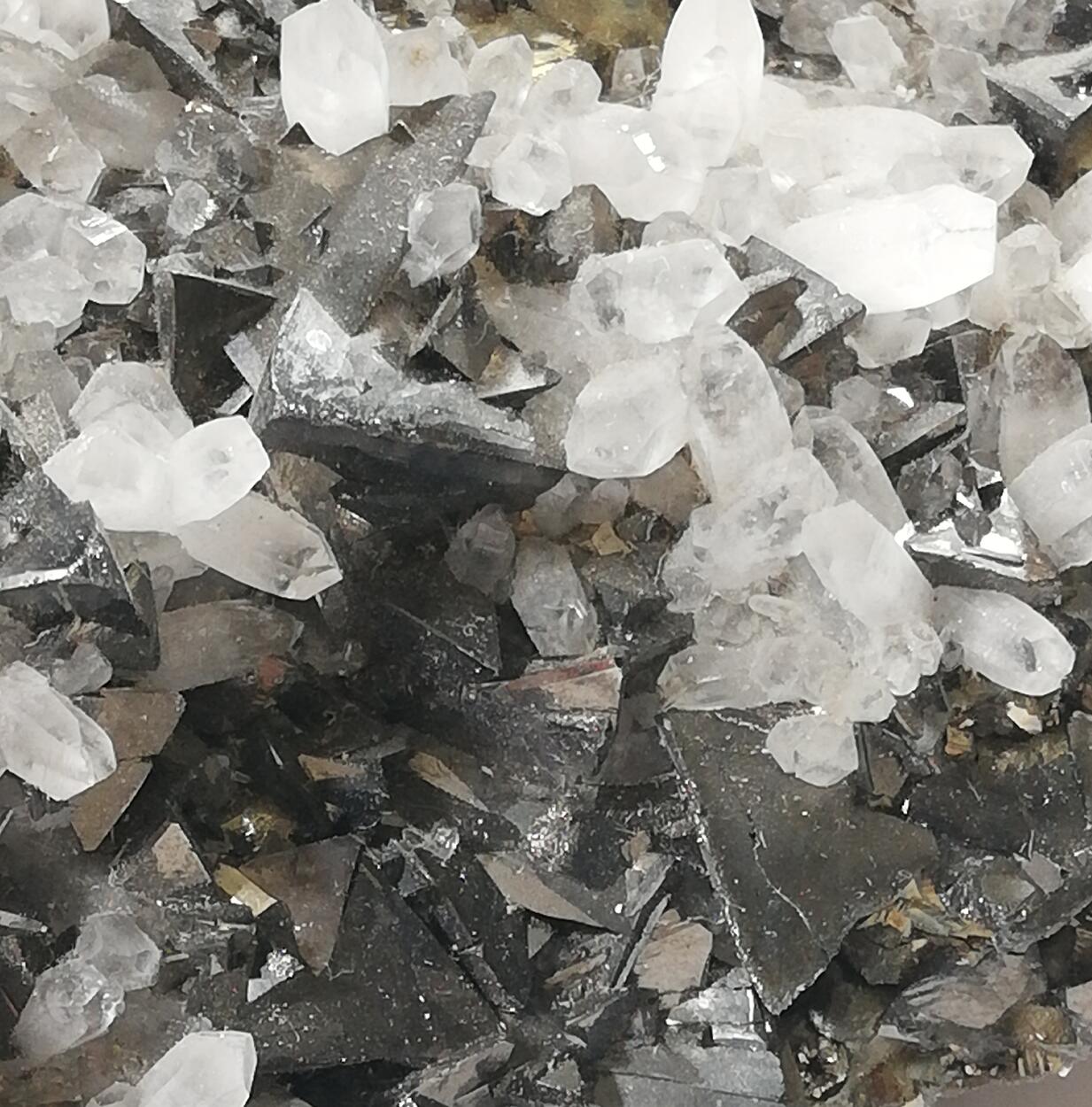Tetrahedrite Quartz