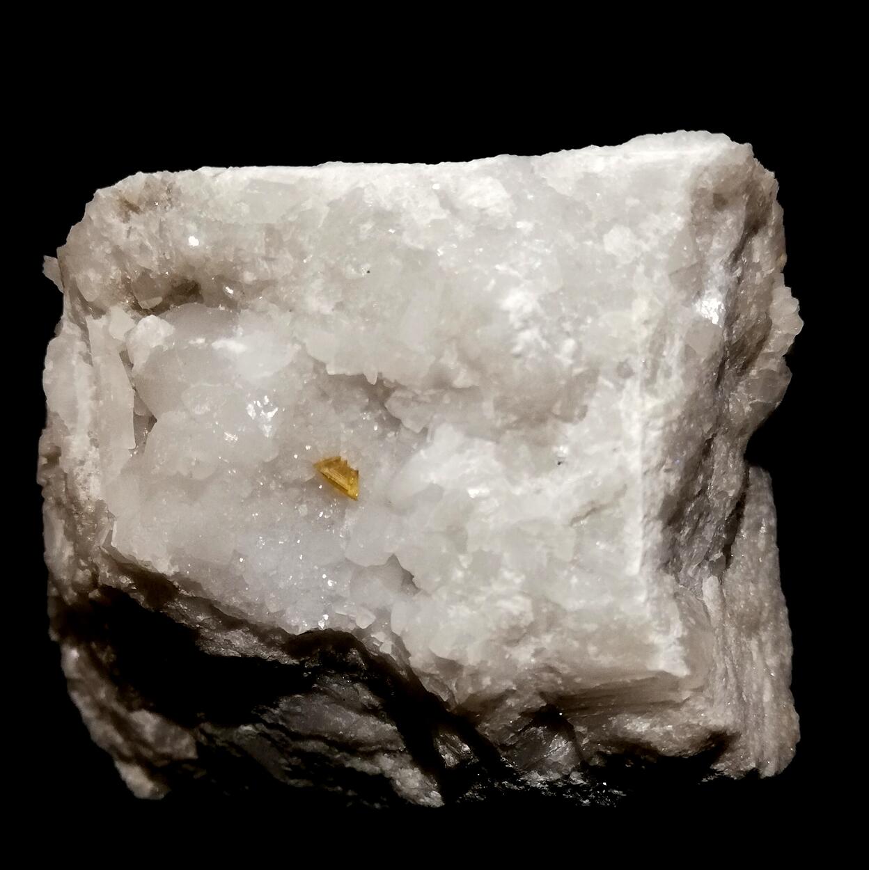 Sphalerite On Dolomite