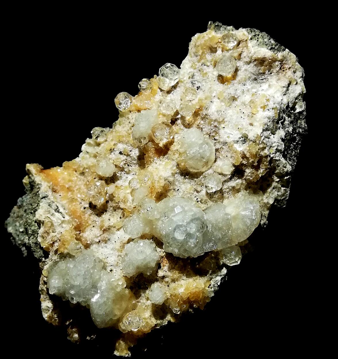 Analcime & Phacolite