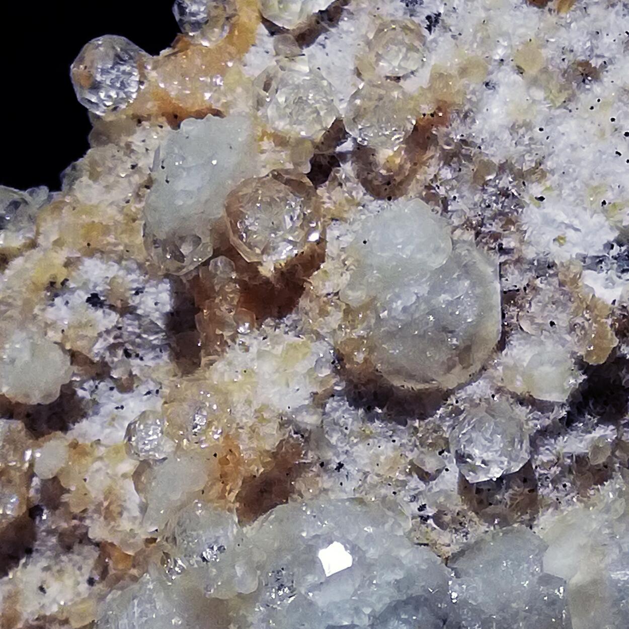 Analcime & Phacolite