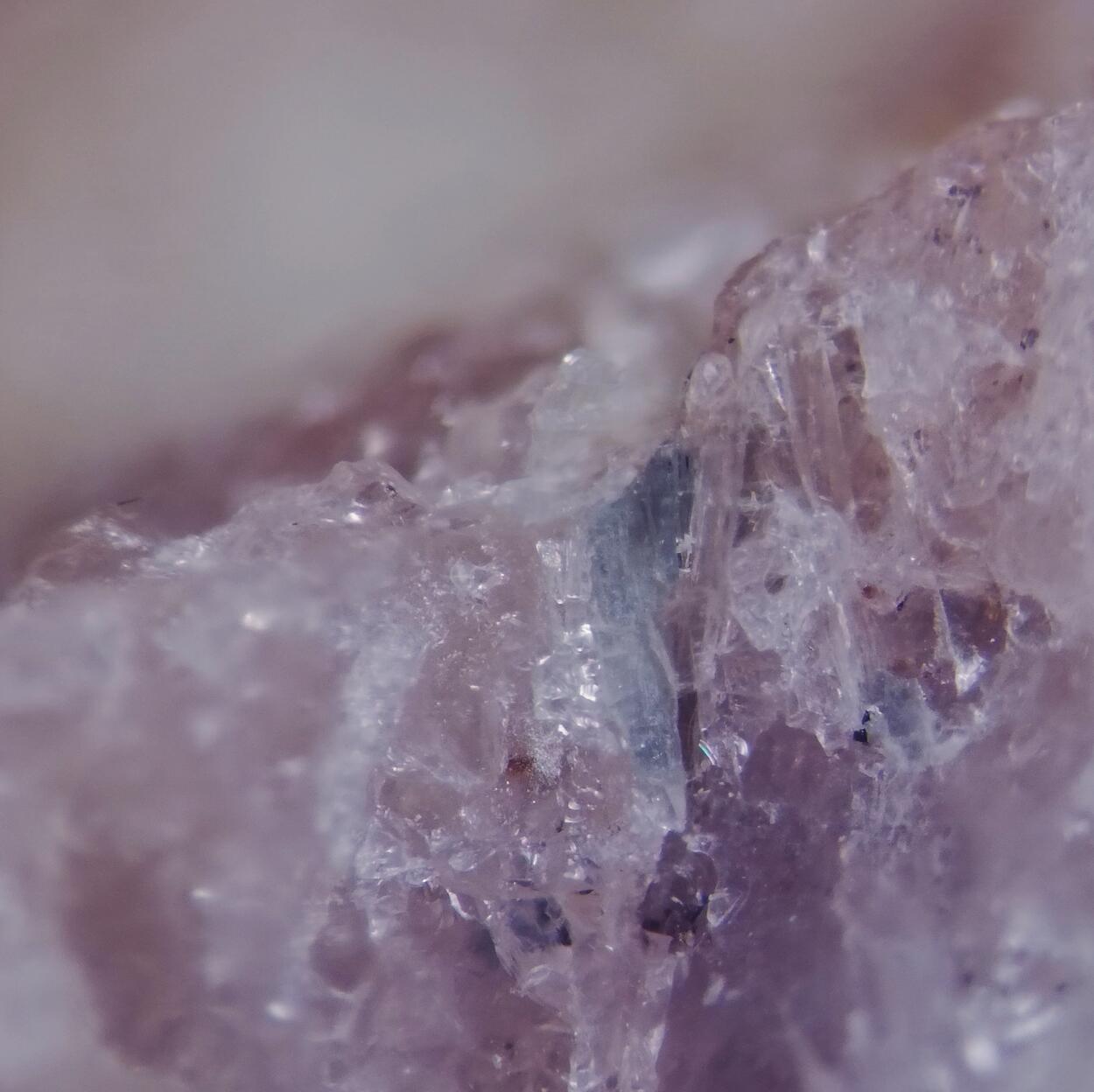 Phosphoellenbergerite