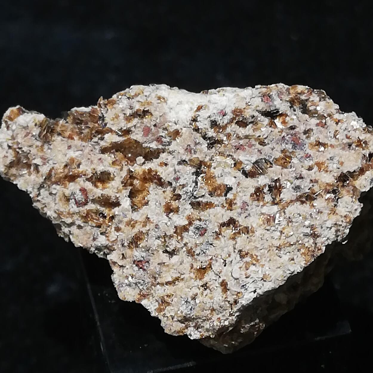 Yuanfuliite