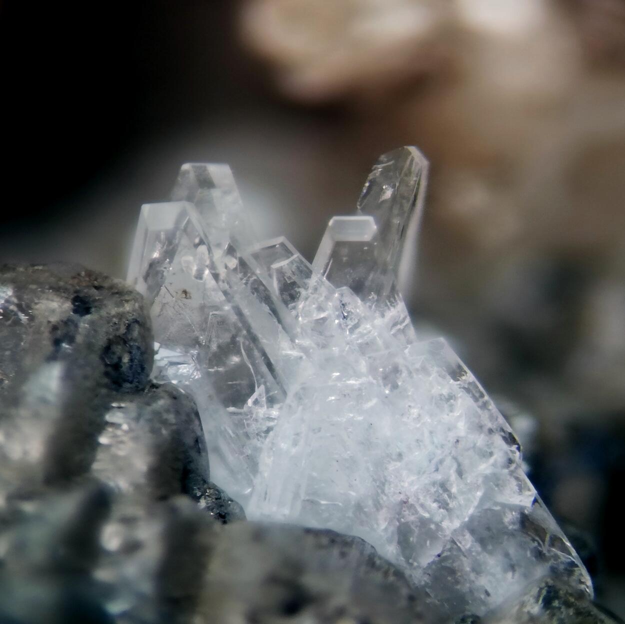 Yugawaralite & Heulandite