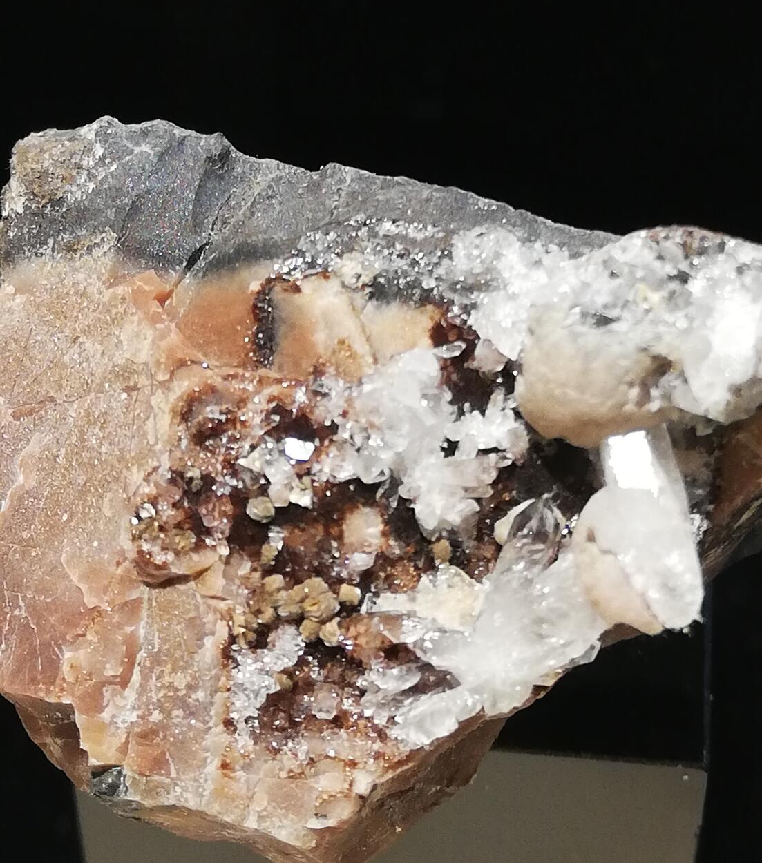 Roscoelite & Ganophyllite