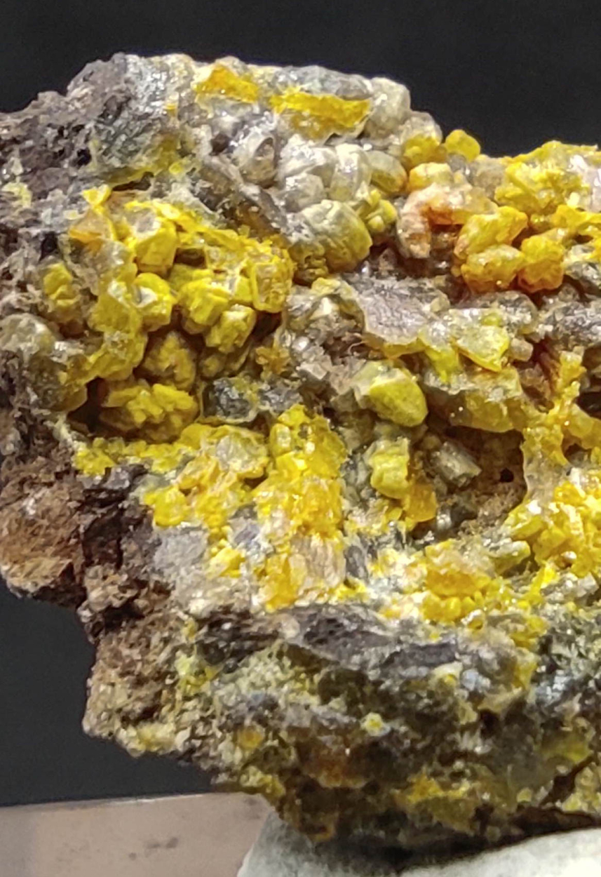 Mimetite Campylite & Cerussite